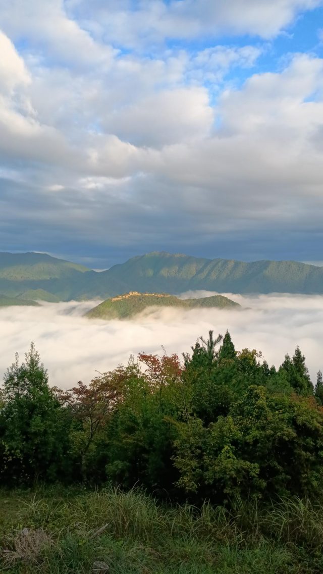 2竹田城跡雲海2025年10月